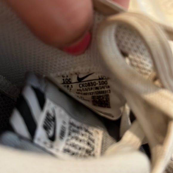 Nike Toddler AirForce Ones - Picture 8 of 8